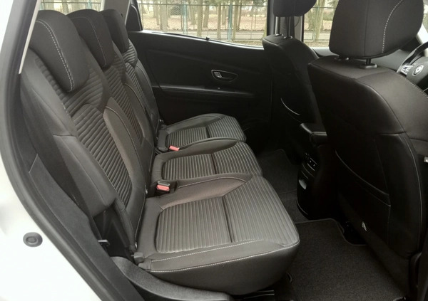 Renault Grand Scenic cena 49500 przebieg: 155000, rok produkcji 2019 z Śrem małe 667